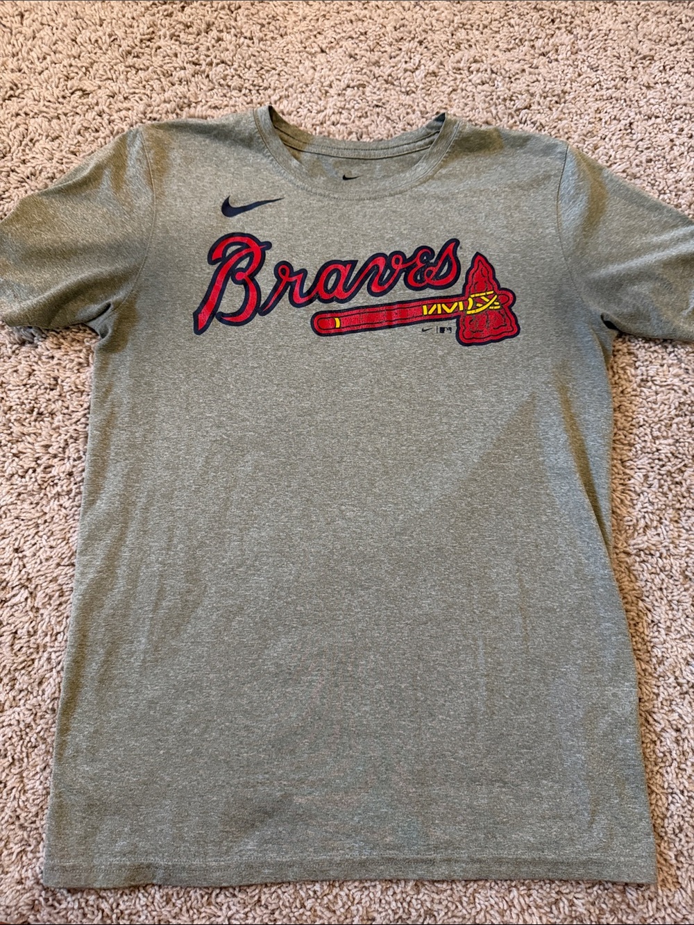 Nike Kids Olive Green Braves Graphic Tee with Red Navy Logo